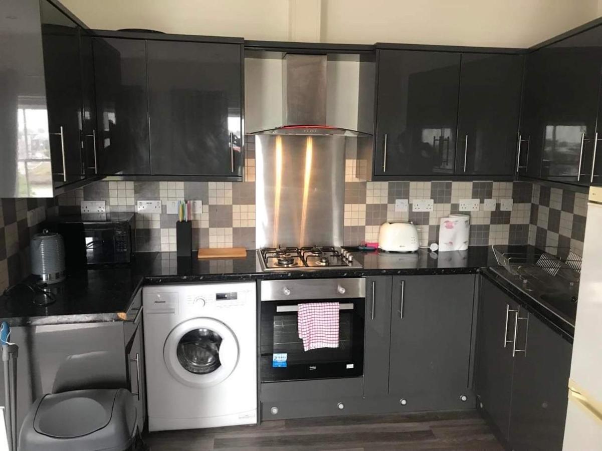 Entire New Flat With View To River Yare, H7 Daire Great Yarmouth Dış mekan fotoğraf