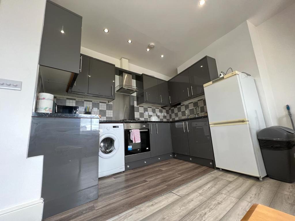 Entire New Flat With View To River Yare, H7 Daire Great Yarmouth Dış mekan fotoğraf