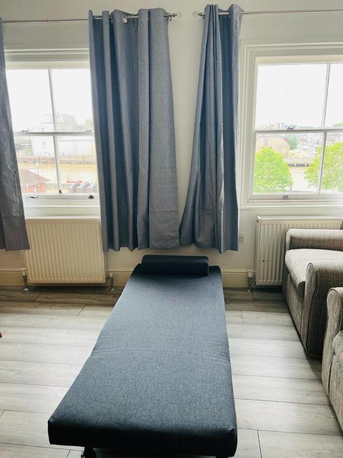 Entire New Flat With View To River Yare, H7 Daire Great Yarmouth Dış mekan fotoğraf