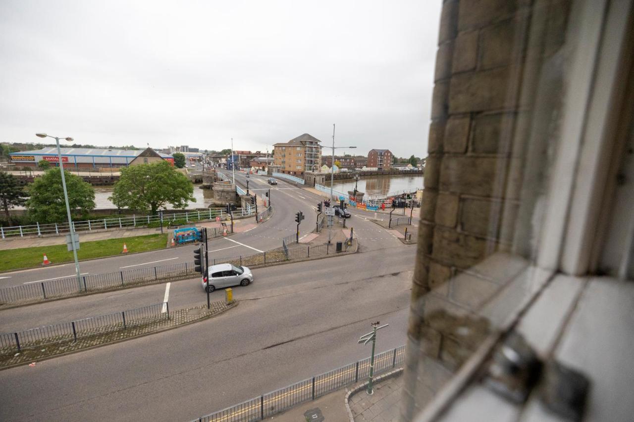 Entire New Flat With View To River Yare, H7 Daire Great Yarmouth Dış mekan fotoğraf